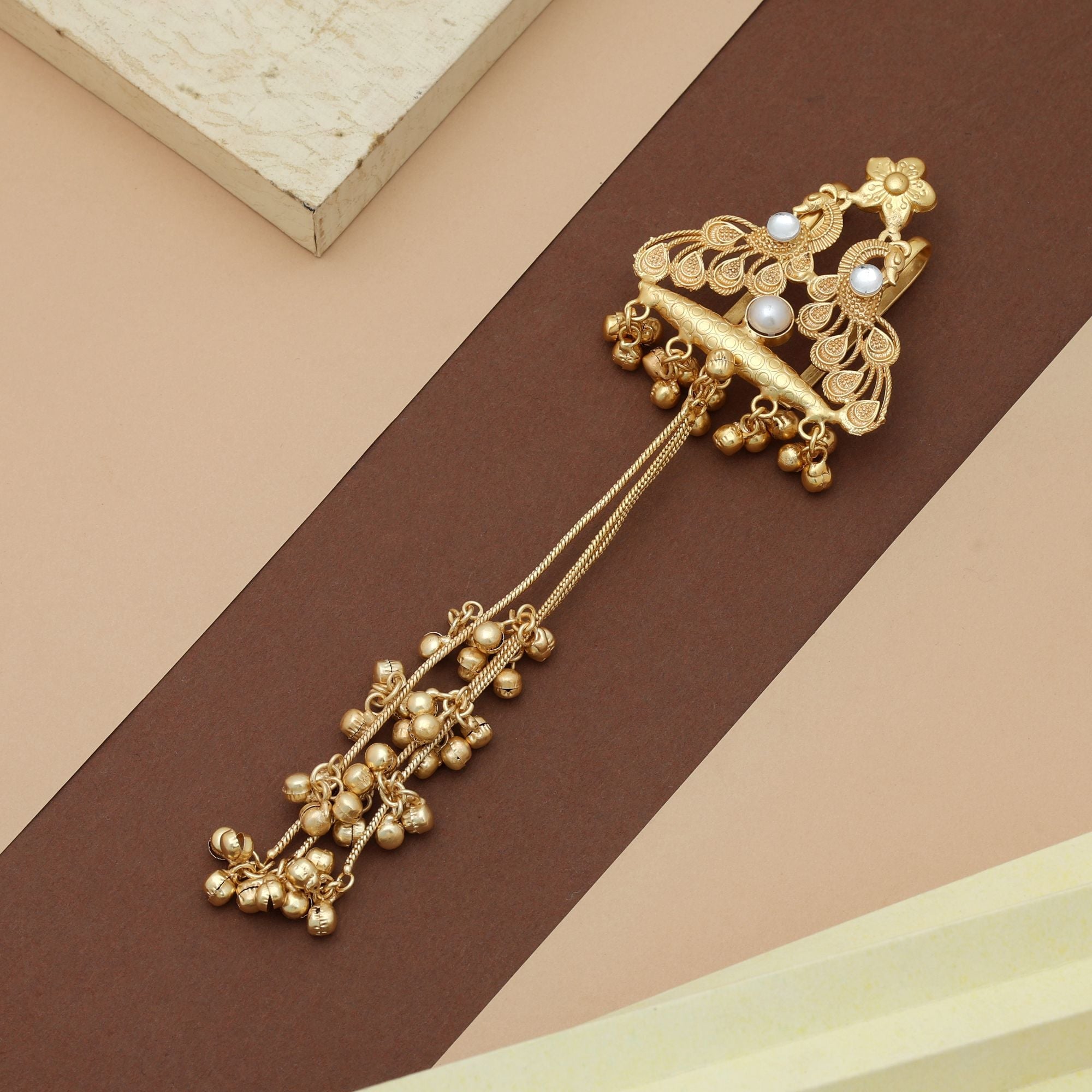 White Color Hair Pin Elegant Bridal Hair Accessory