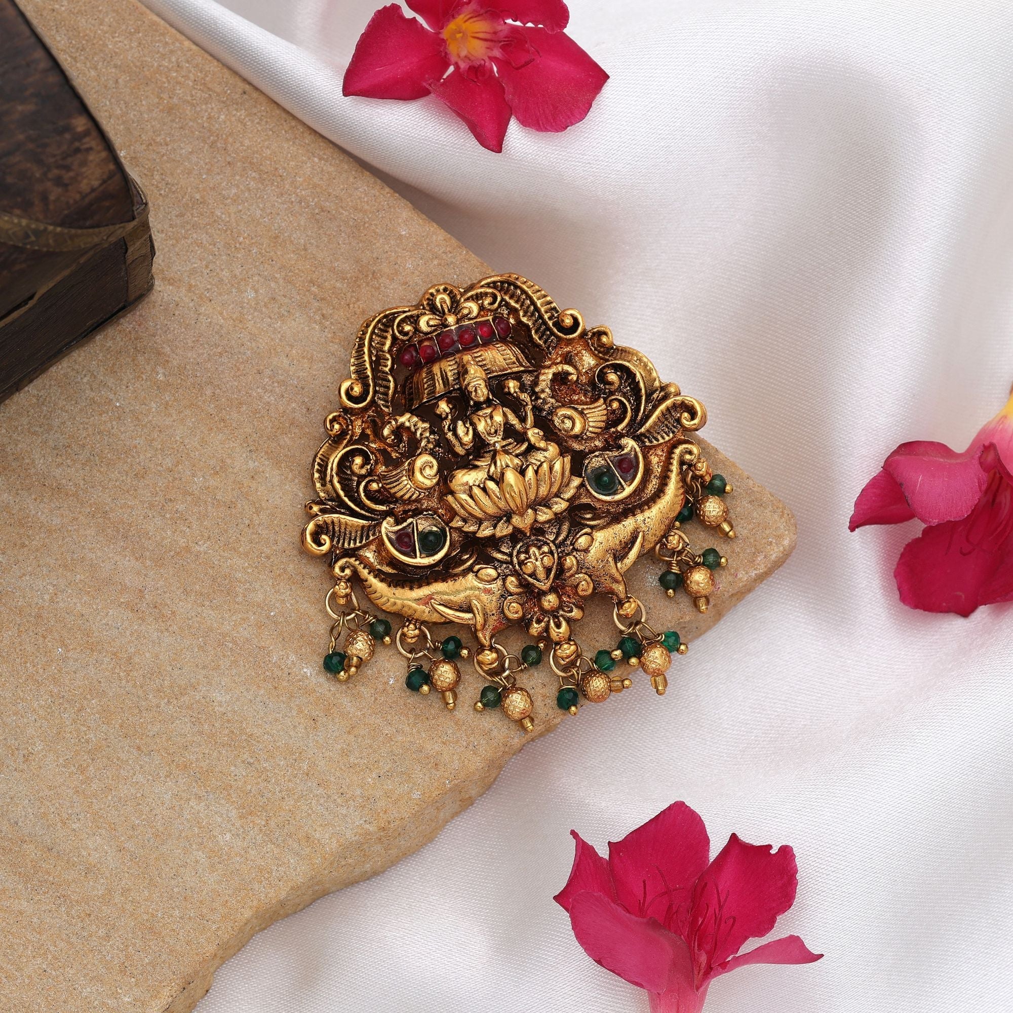 Stylish Rani & Green Temple Hair Barrette