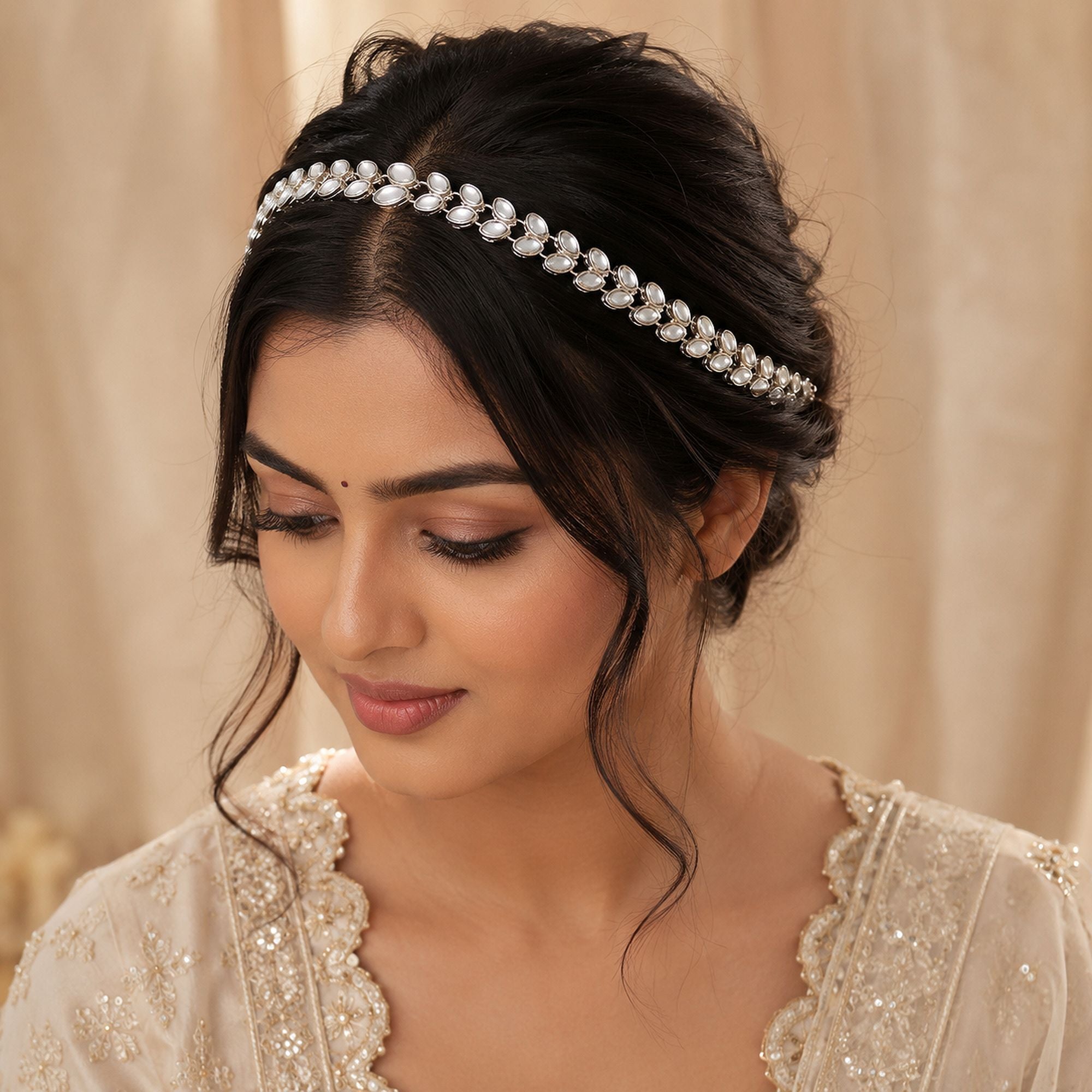 White Color Kundan Mathapatti Bridal Traditional Design