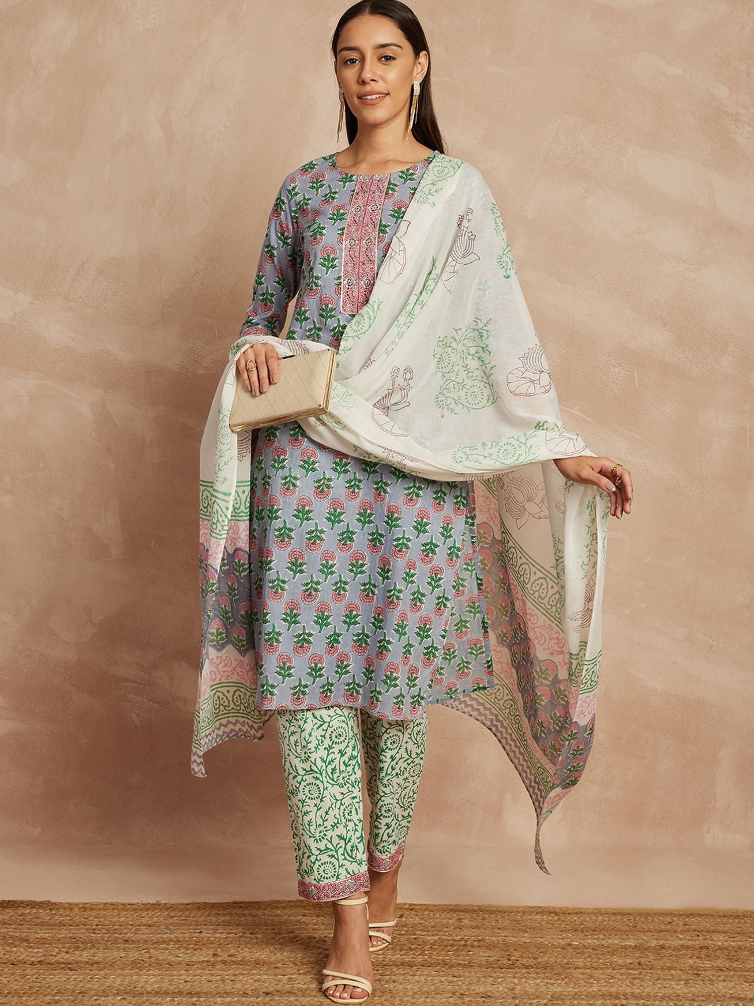 Grey & Pink Color Ethnic Motifs Printed Pure Cotton Kurta & Trousers With Dupatta