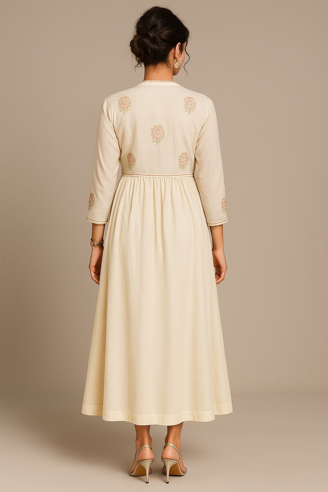 Thread Work With Zari & Cutdana Off White Anarkali Dress With Jacket
