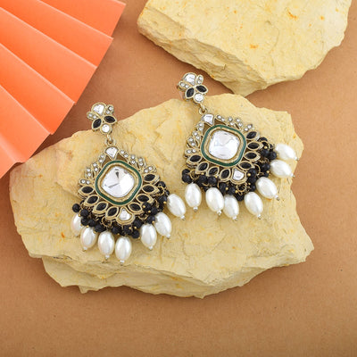 Black Color Kundan Earrings