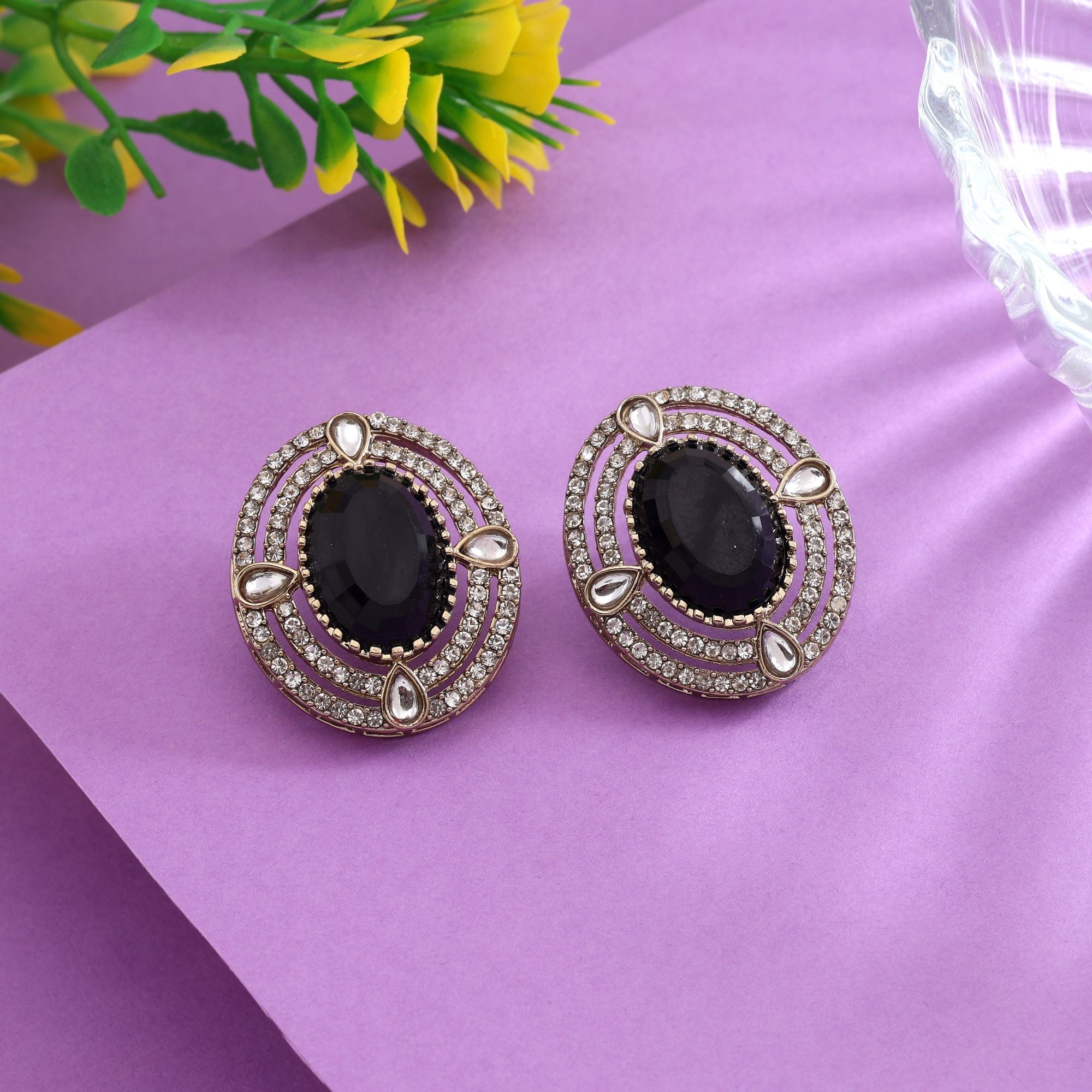 Trendy Black Color Stud Kundan Earrings For Festive And Modern Look