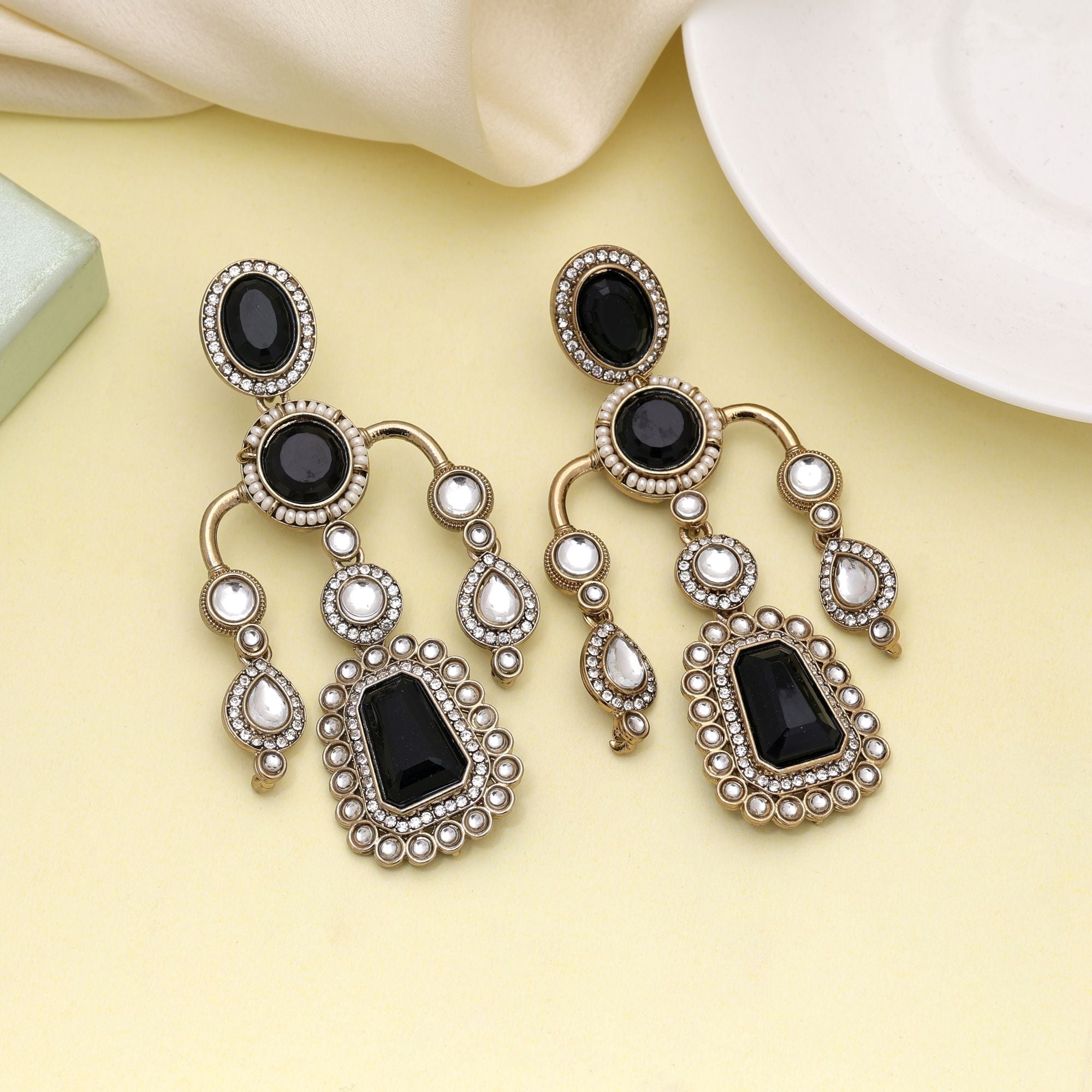 Black Color Kundan Earrings Designed For Bold Festive Fashion Lovers