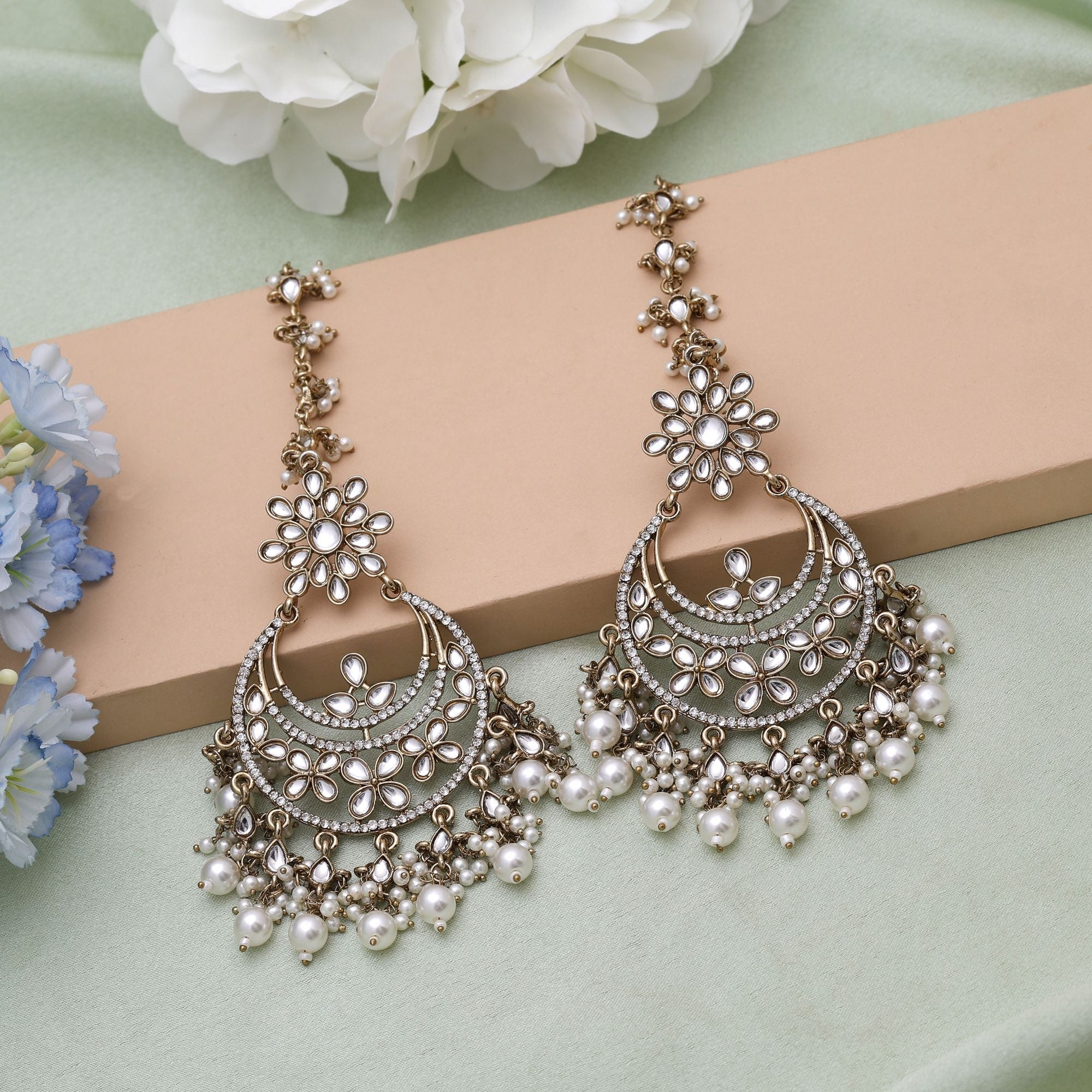 White Color Kundan Earrings – Graceful Style