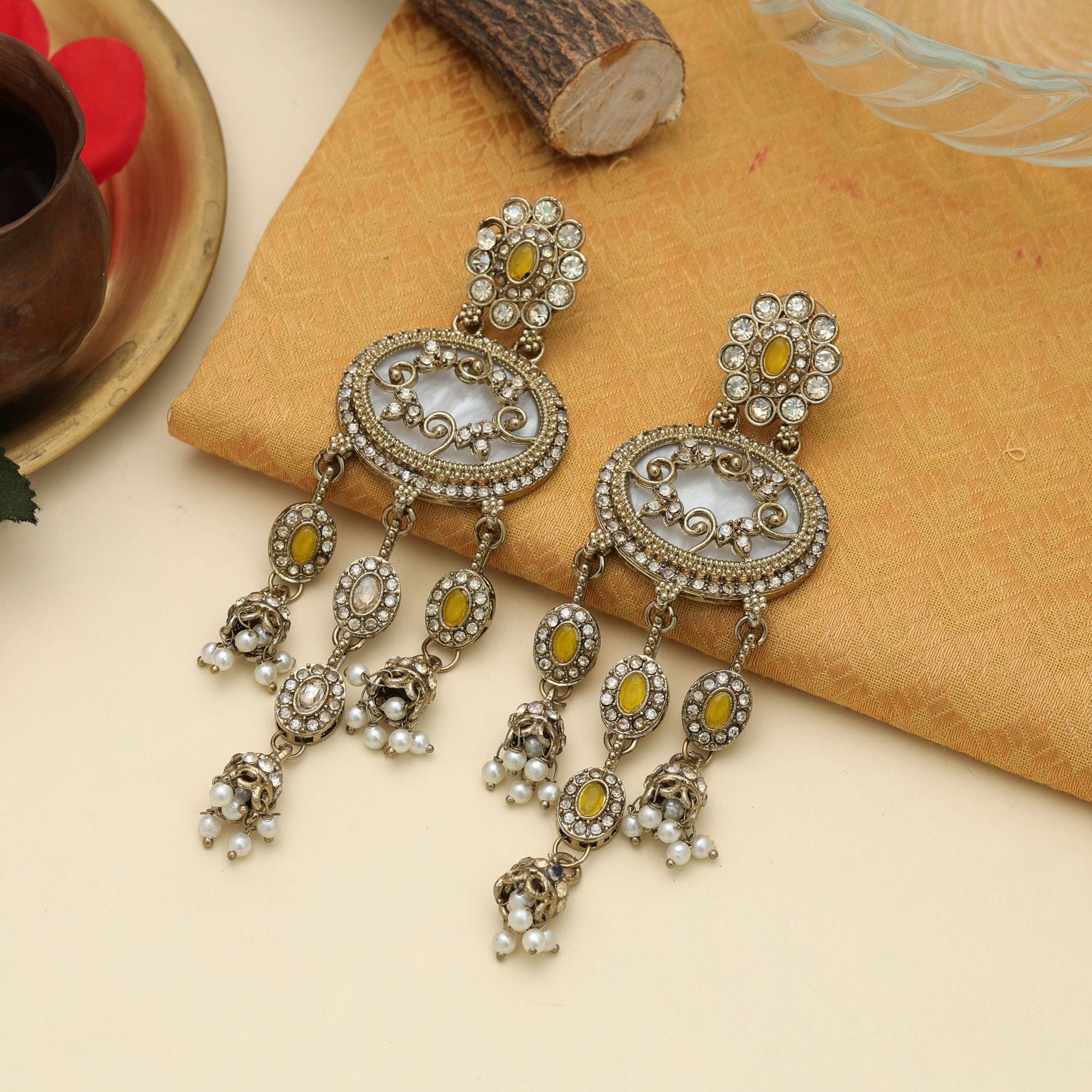 Cheerful Yellow Kundan Earrings