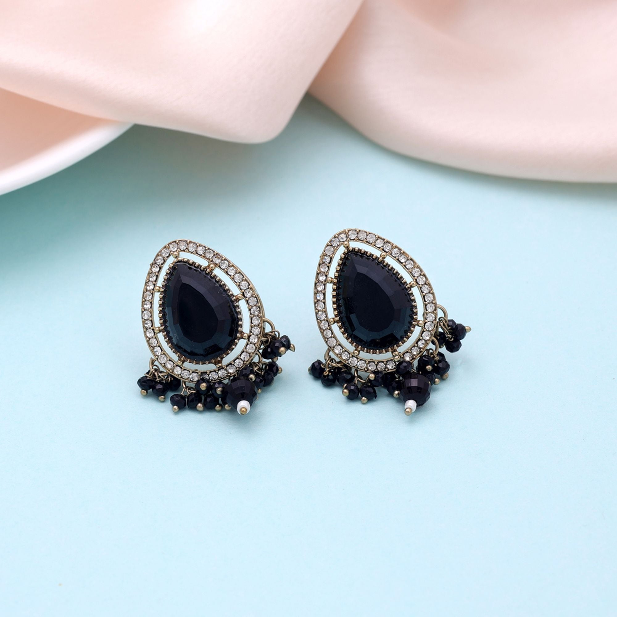 Black Color Kundan Earrings Ethnic Fashion Appeal