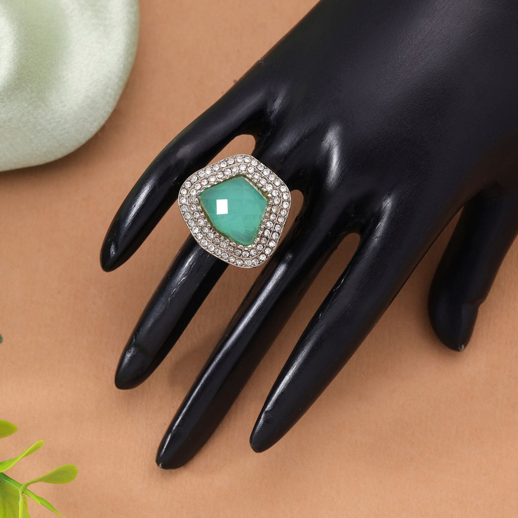 Elegant Handmade Paris Green Color Stone Ring For Women