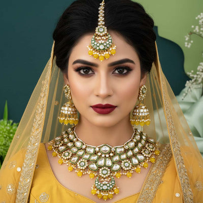Sunshine Yellow Color Kundan Necklace Set For Cultural Ceremonies