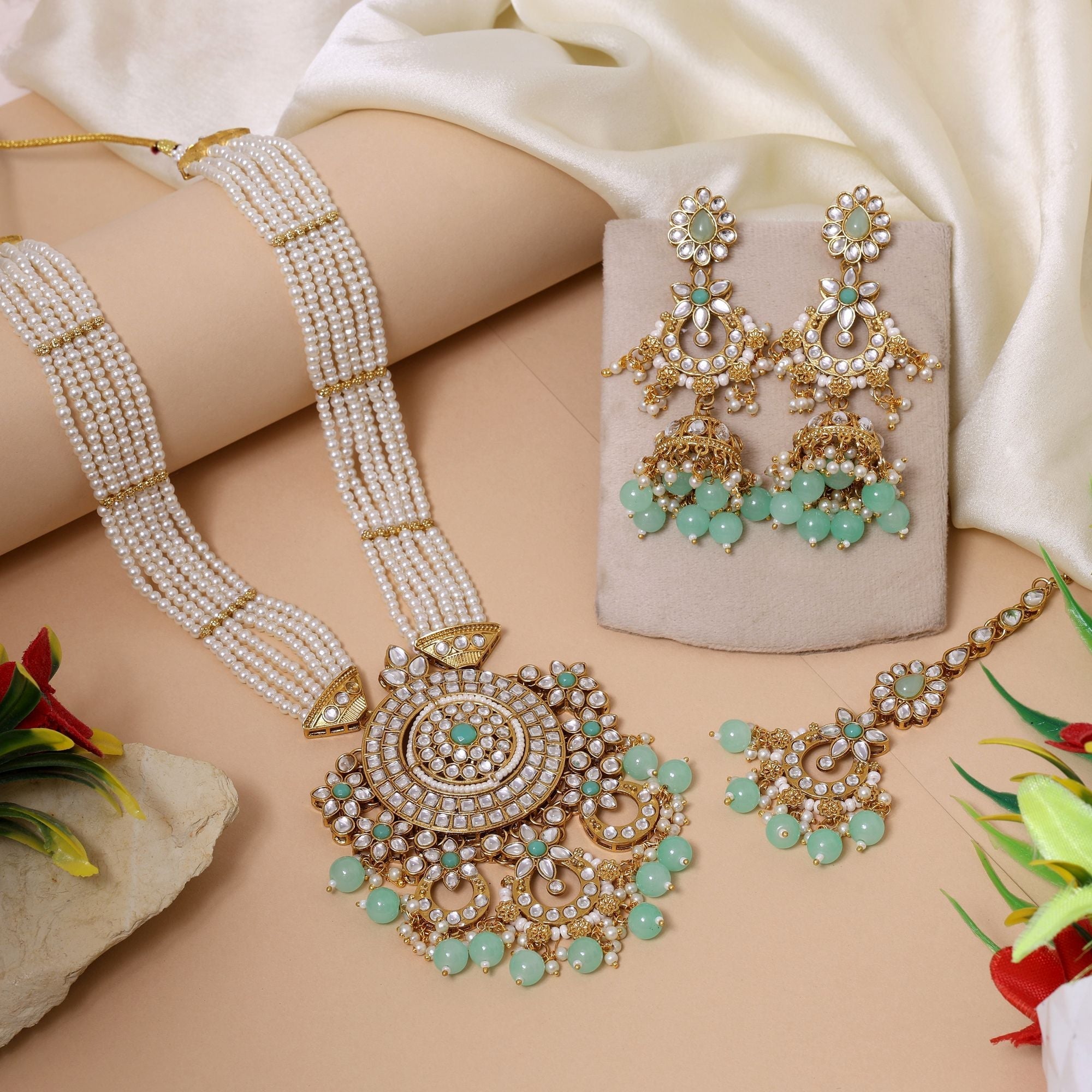 Stylish Pista Green Color Kundan Necklace Set Perfect For Bridal Occasions