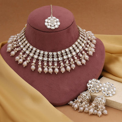 Elegant White Color Kundan Necklace Set With Traditional Design For Weddings And Parties