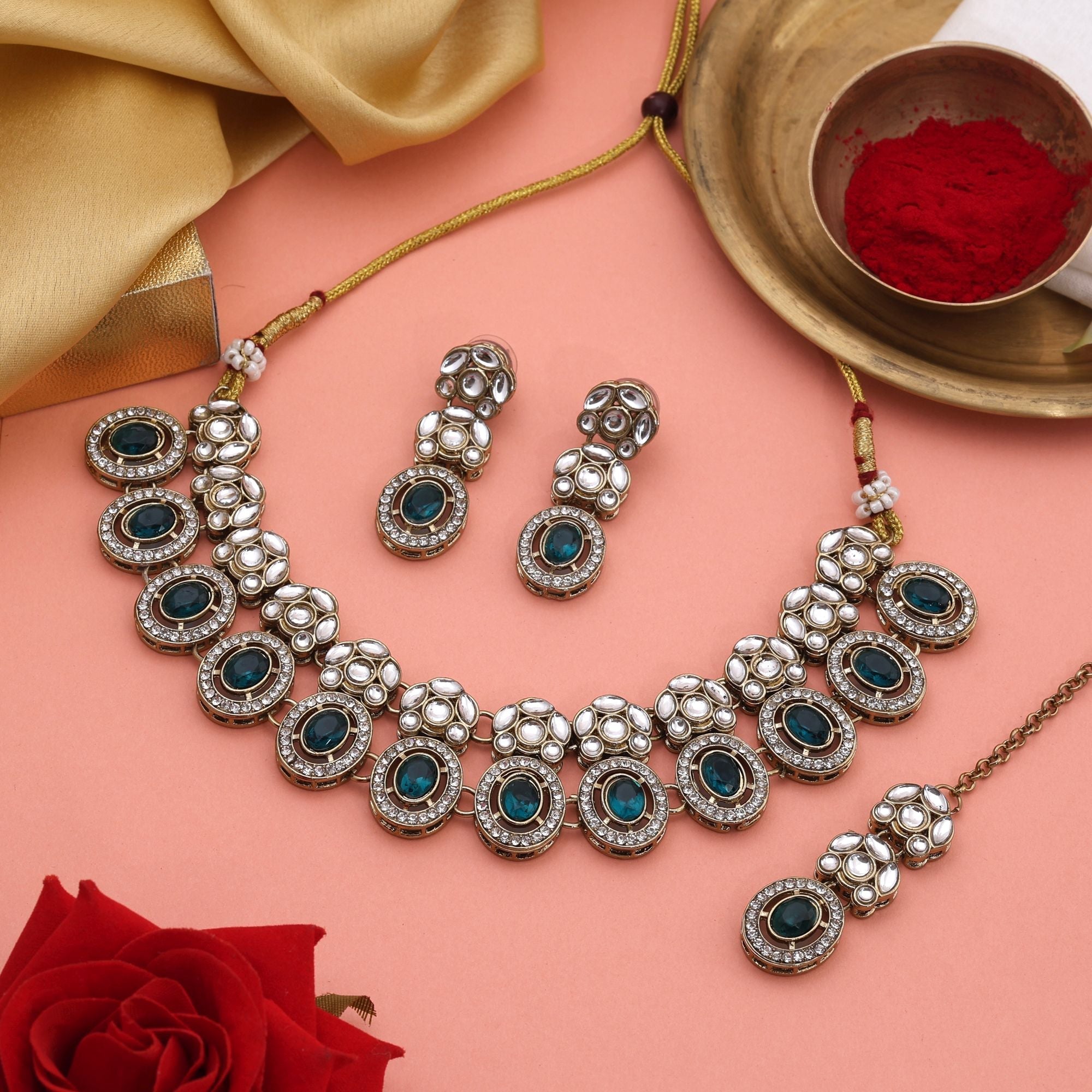 Stylish Rama Green Color Kundan Necklace Set Perfect For Festive Occasions
