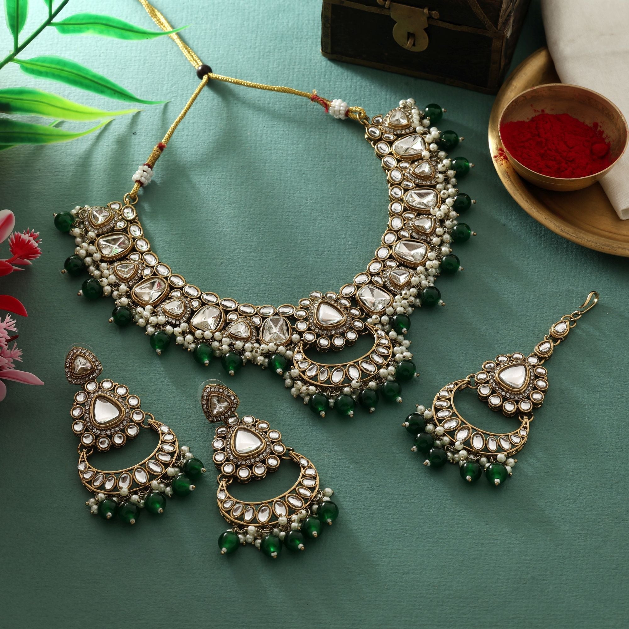 Royal Green Color Kundan Necklace Set For Festivals And Traditional Functions