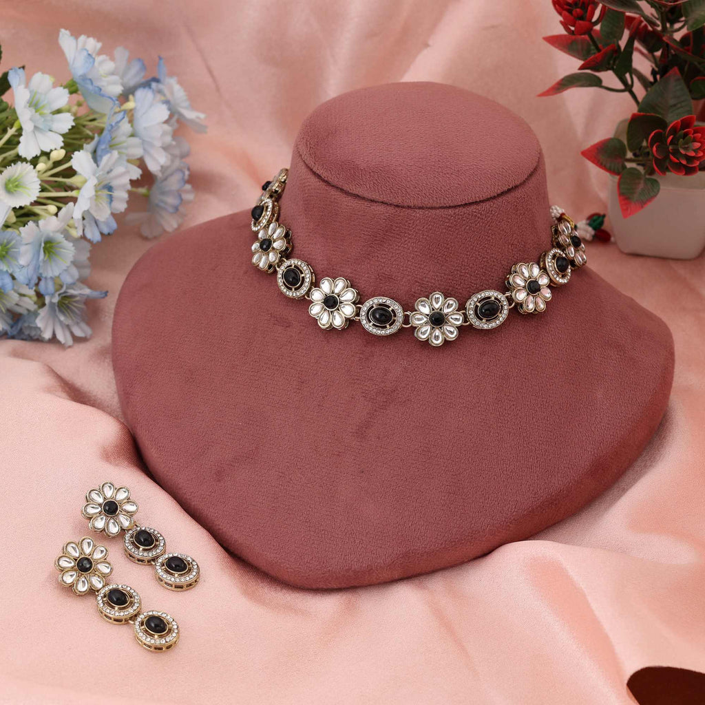 Bold Black Color Kundan Necklace Set Created To Deliver Dramatic And Timeless Elegance