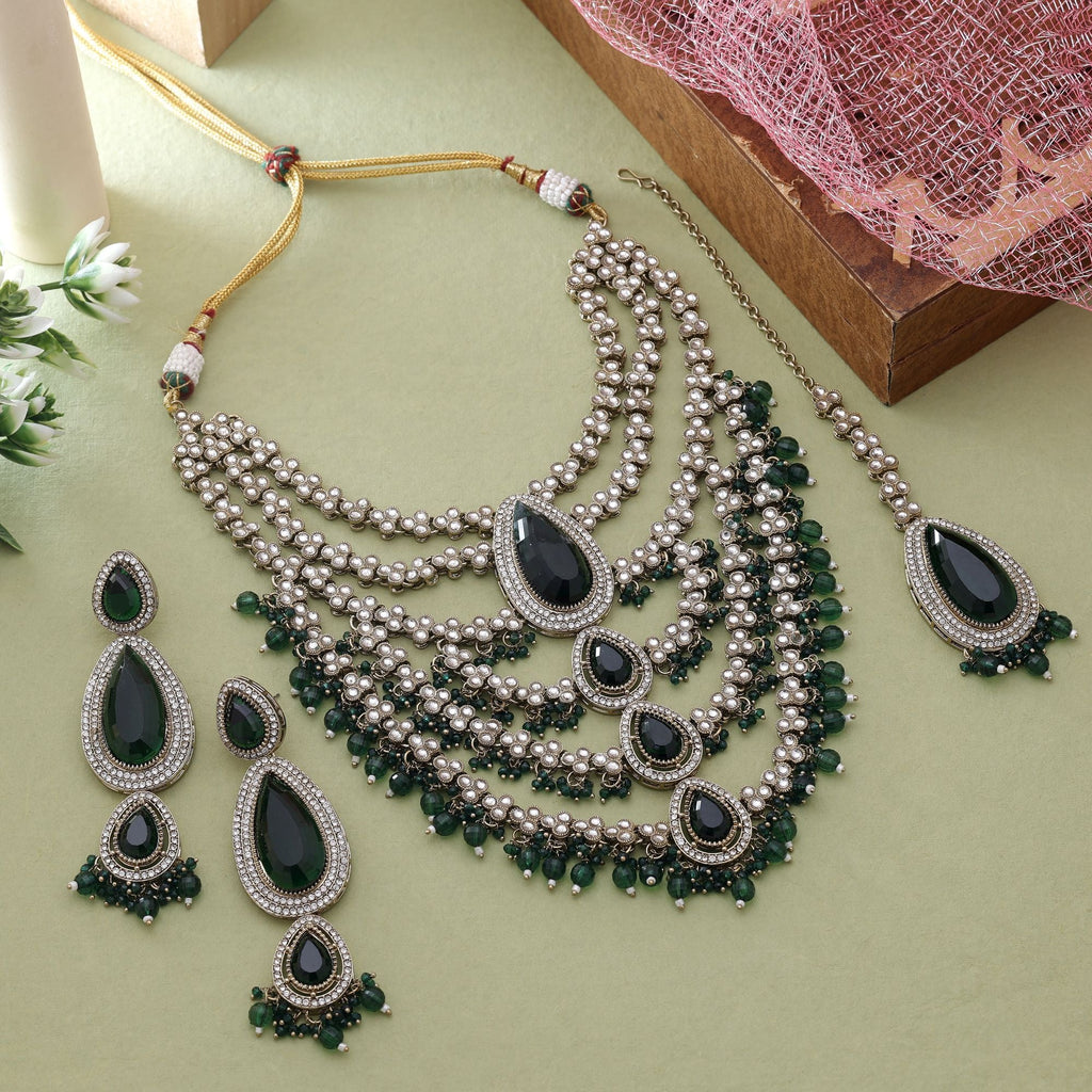 Green Ethnic Kundan Necklace Set