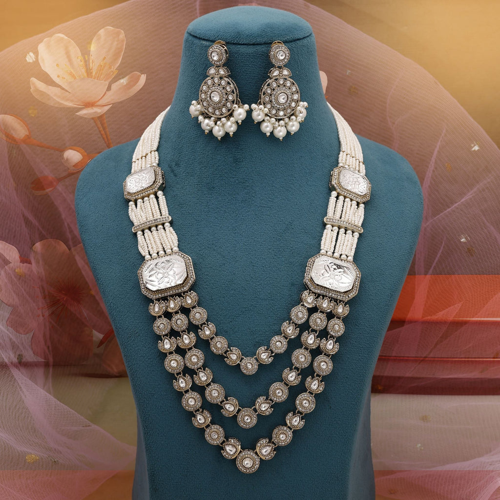White Cultural Kundan Necklace Set