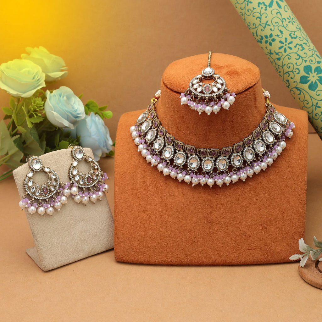 Elegant Light Purple Kundan Necklace Set