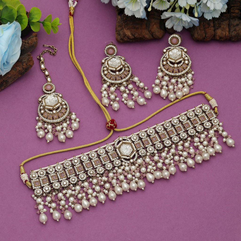 Lovely Light Pink Choker Kundan Necklace Set