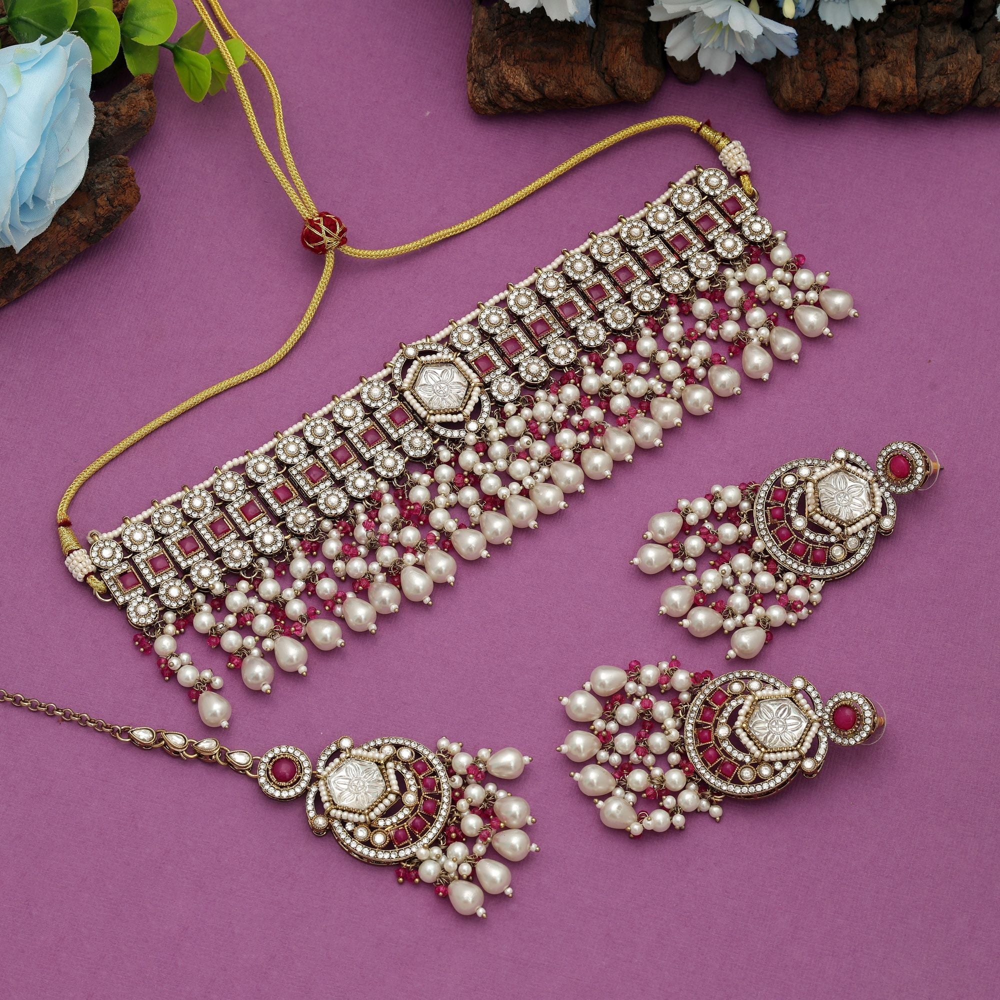Royal Rani Choker Kundan Necklace Set