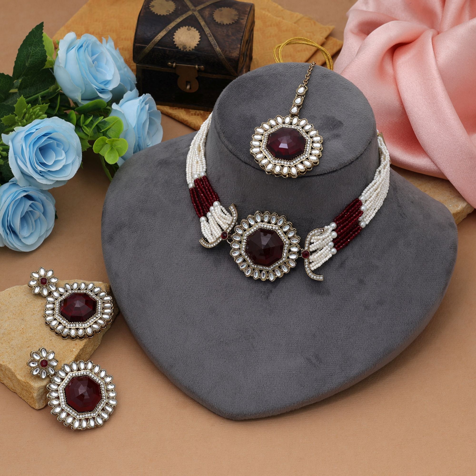 Grand Maroon Choker Kundan Necklace Set