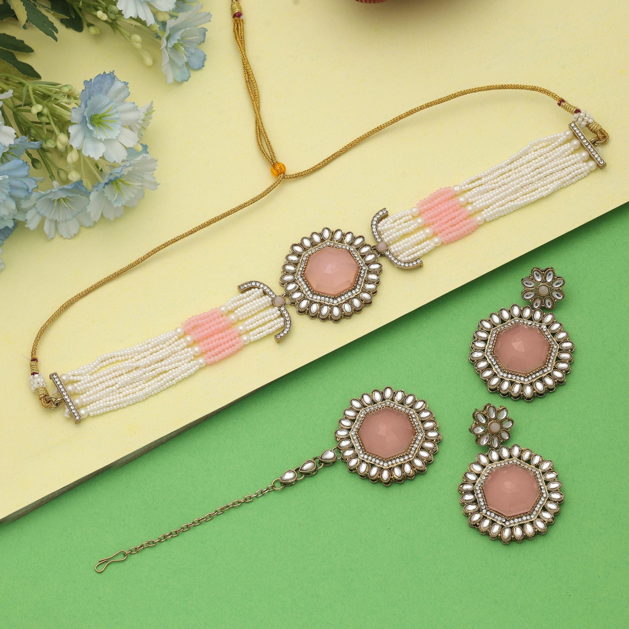 Lovely Pink Choker Kundan Necklace Set