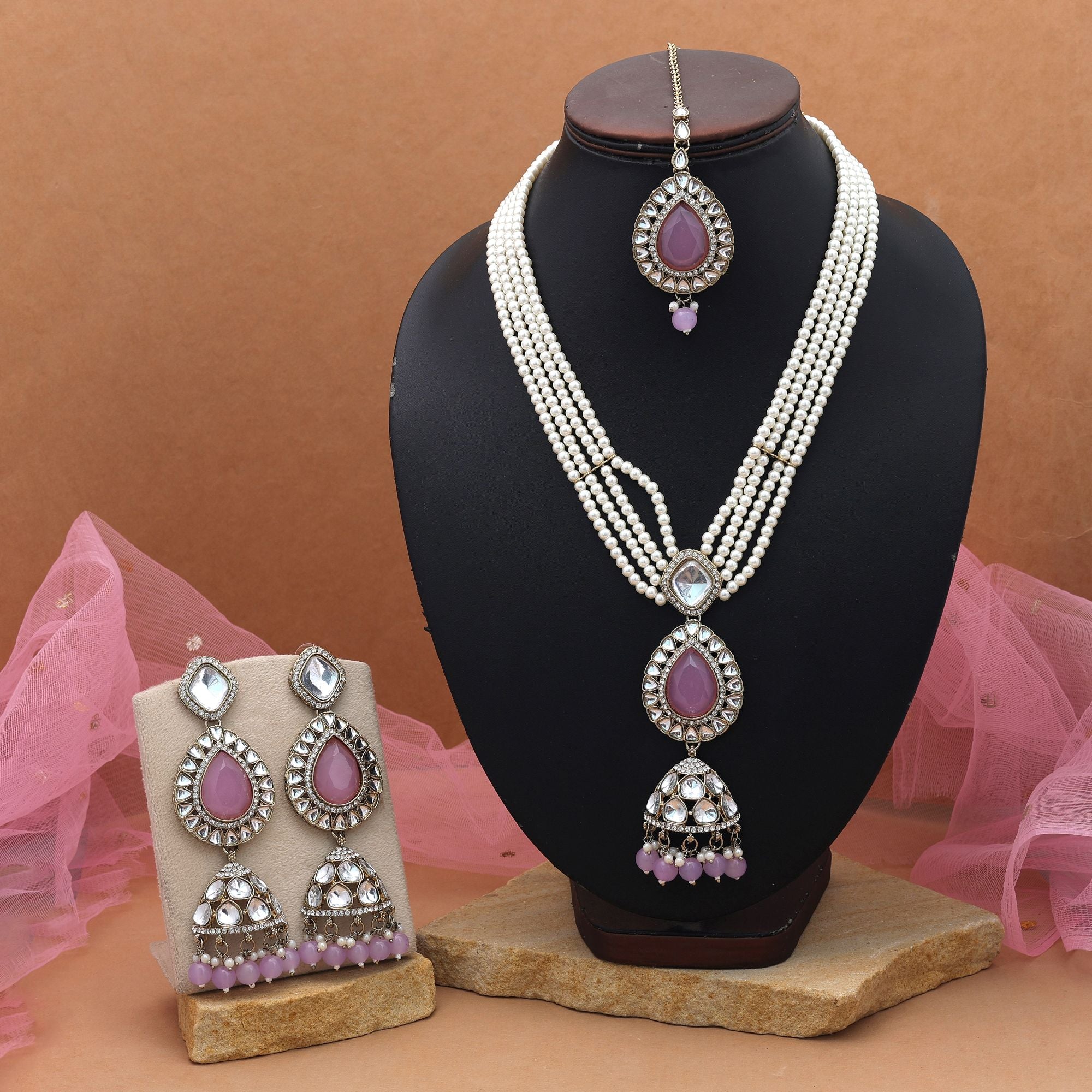 Elegant Light Purple Kundan Necklace Set