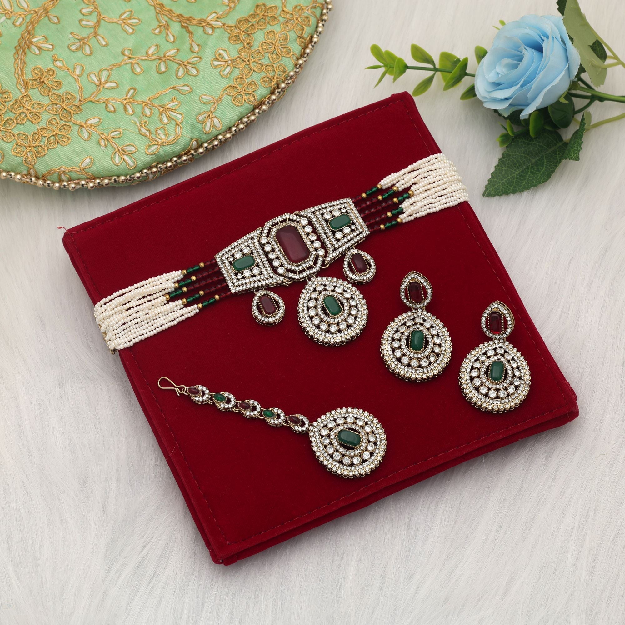 Maroon & Green Color Choker Kundan Necklace Set