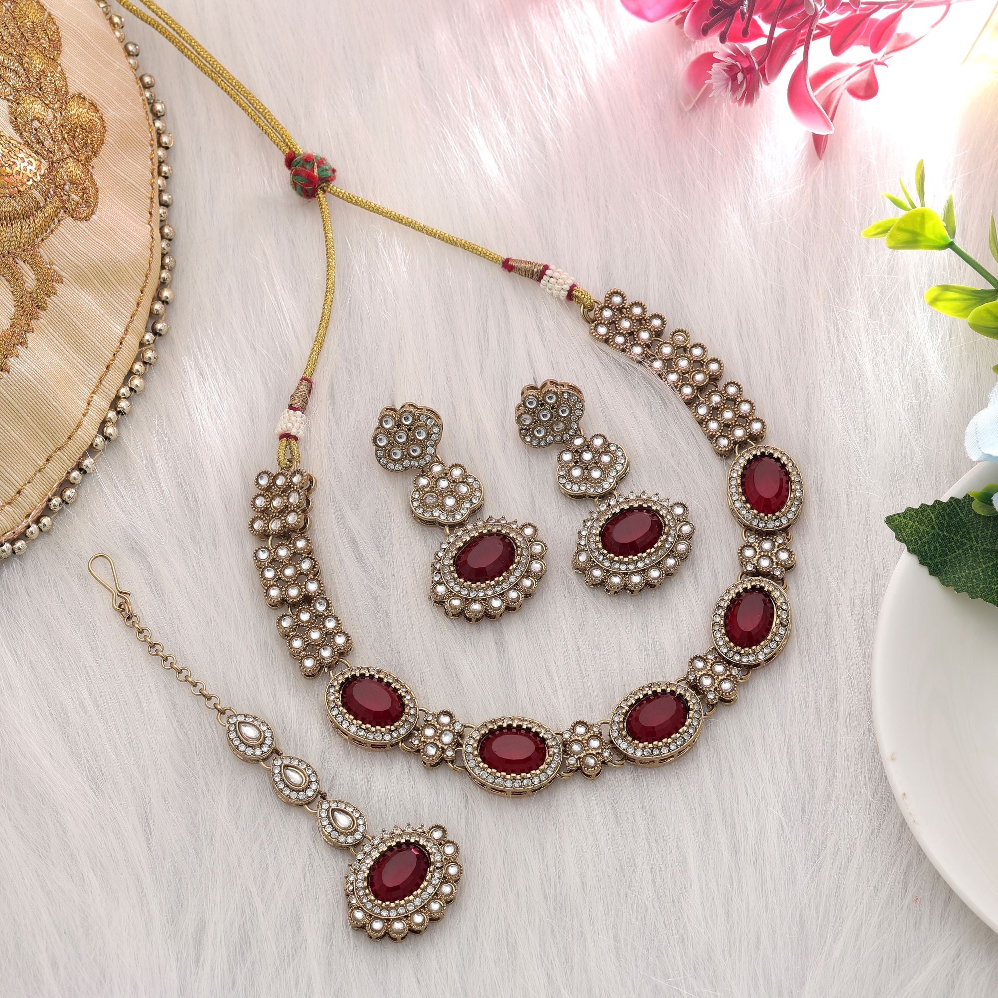 Maroon Color Kundan Necklace Set