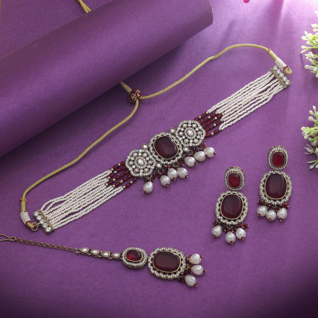 Maroon Color Choker Kundan Necklace Set