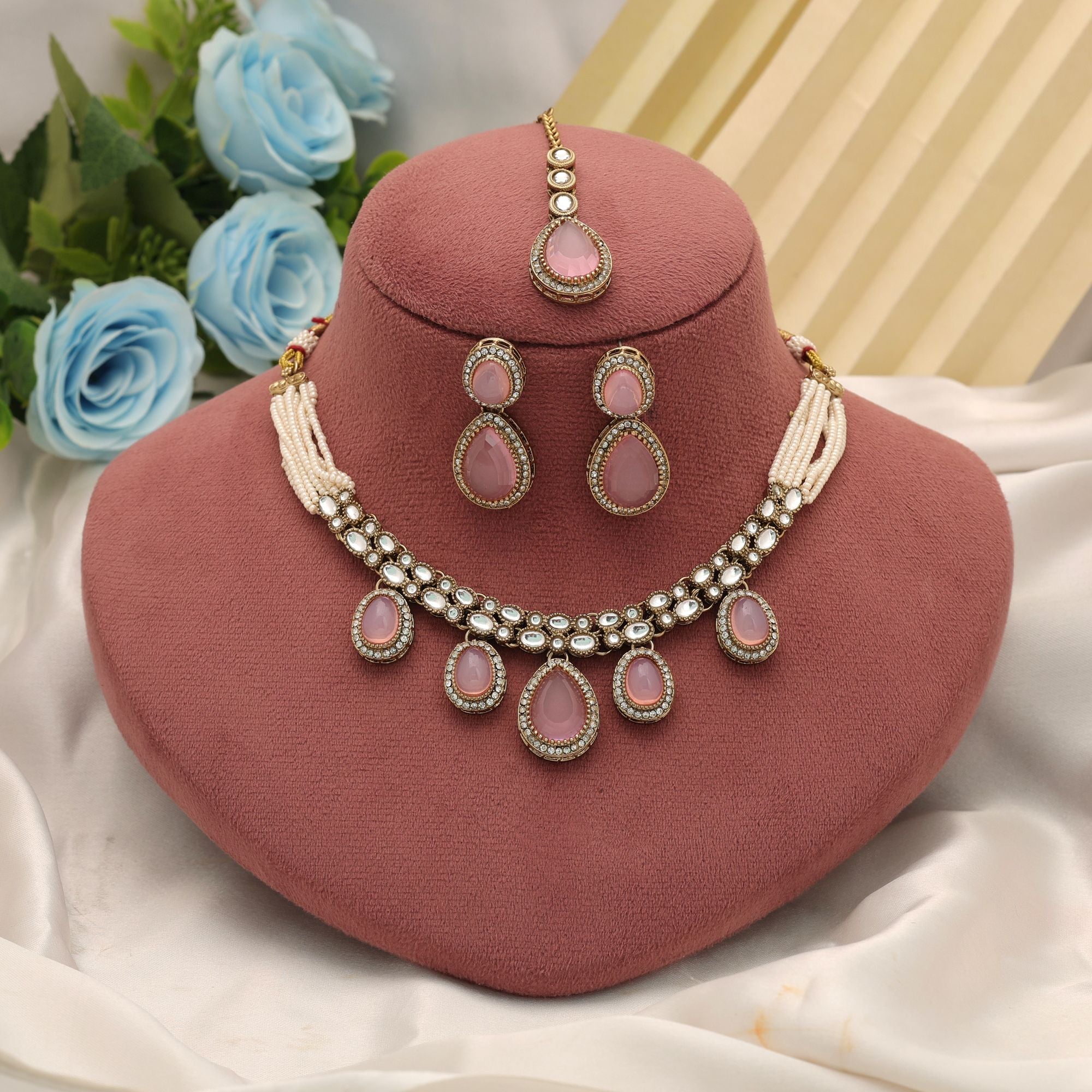 Light Pink Color Kundan Necklace Set