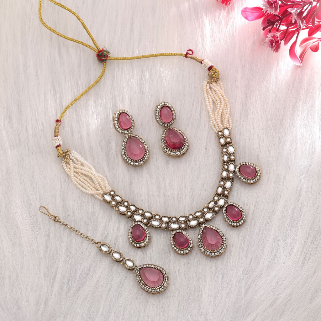 Magenta Color Kundan Necklace Set