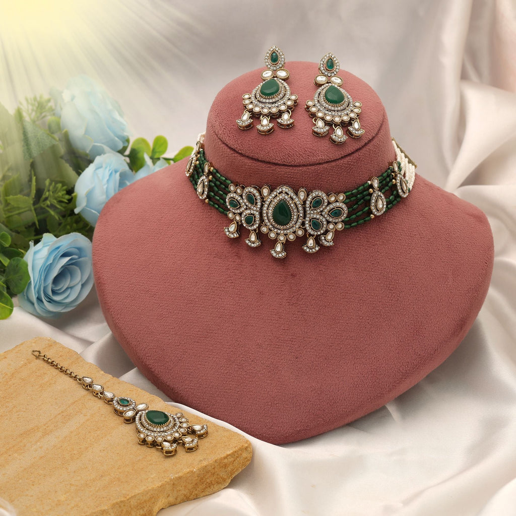 Green Color Choker Kundan Necklace Set