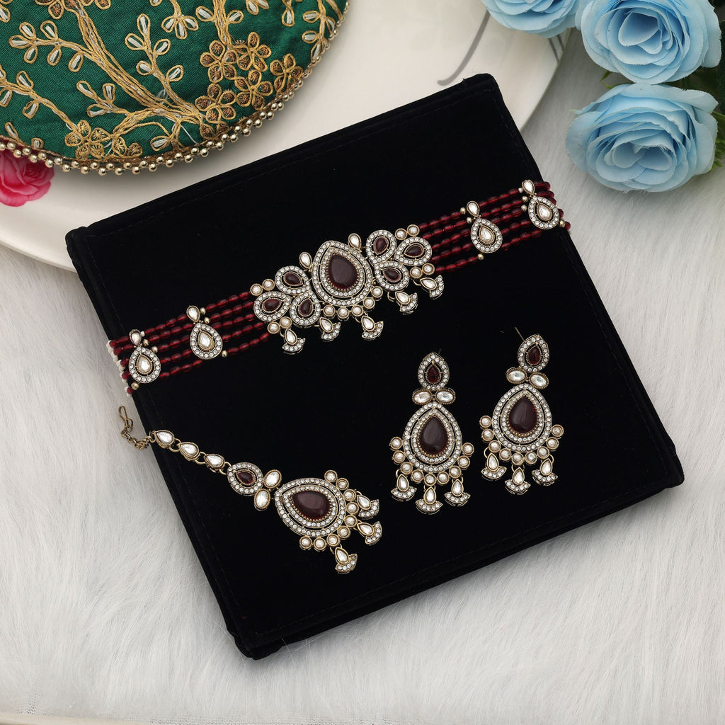 Maroon Color Choker Kundan Necklace Set