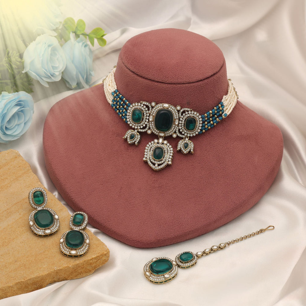Firozi Color Choker Kundan Necklace Set