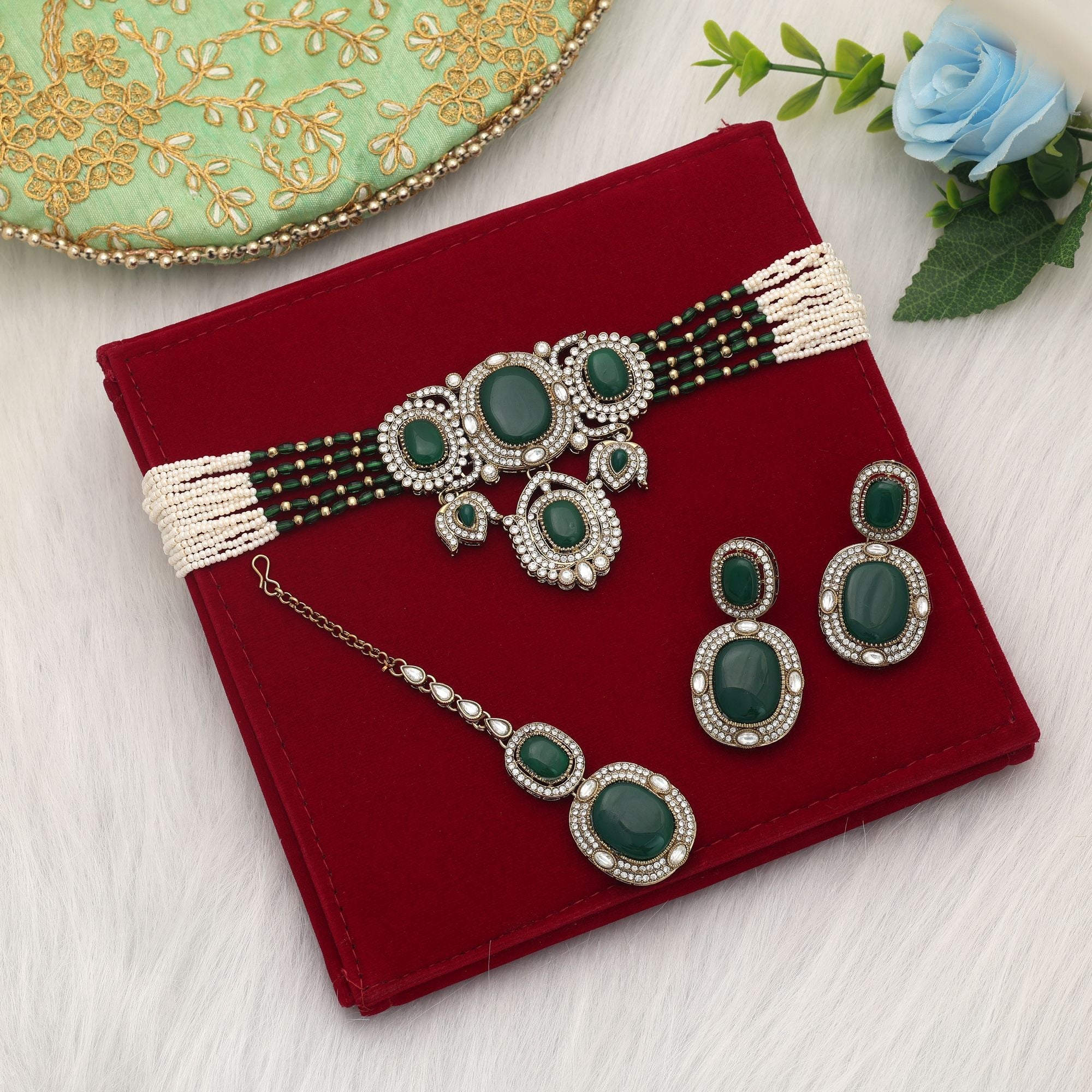 Green Color Choker Kundan Necklace Set