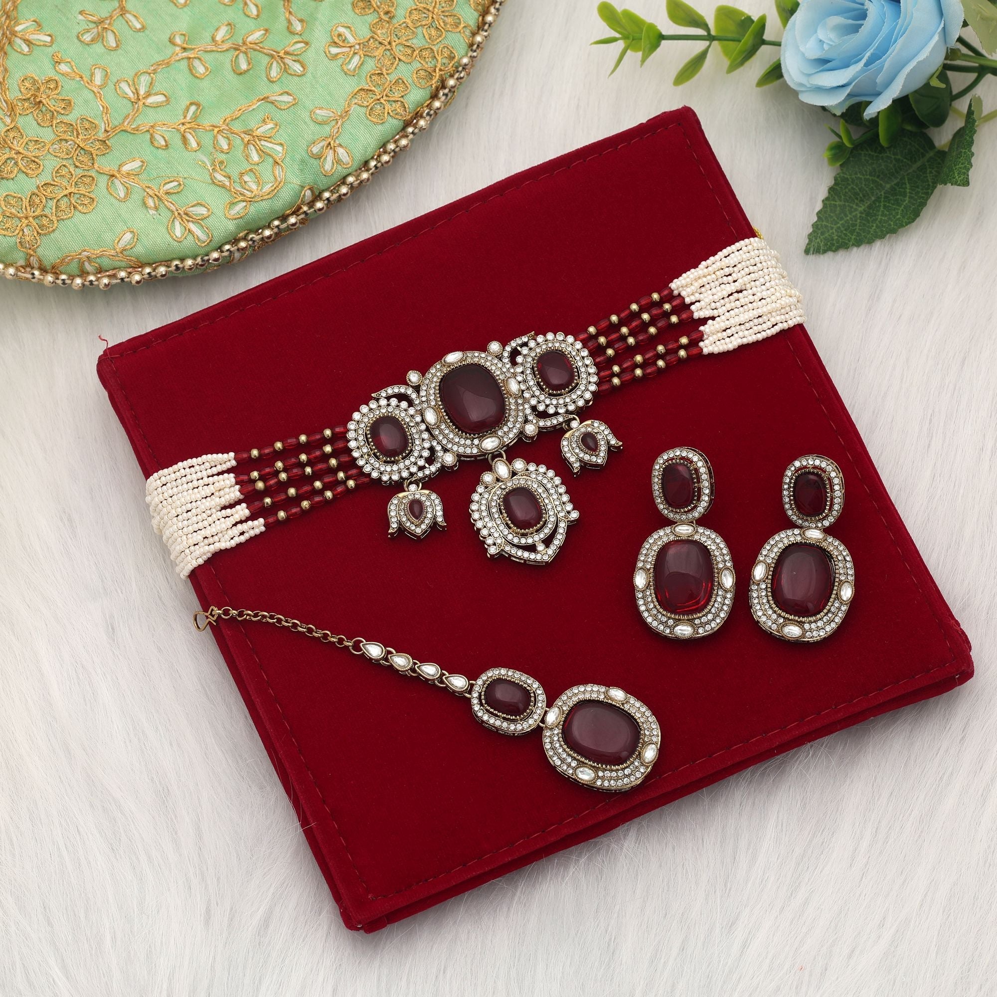 Maroon Color Choker Kundan Necklace Set