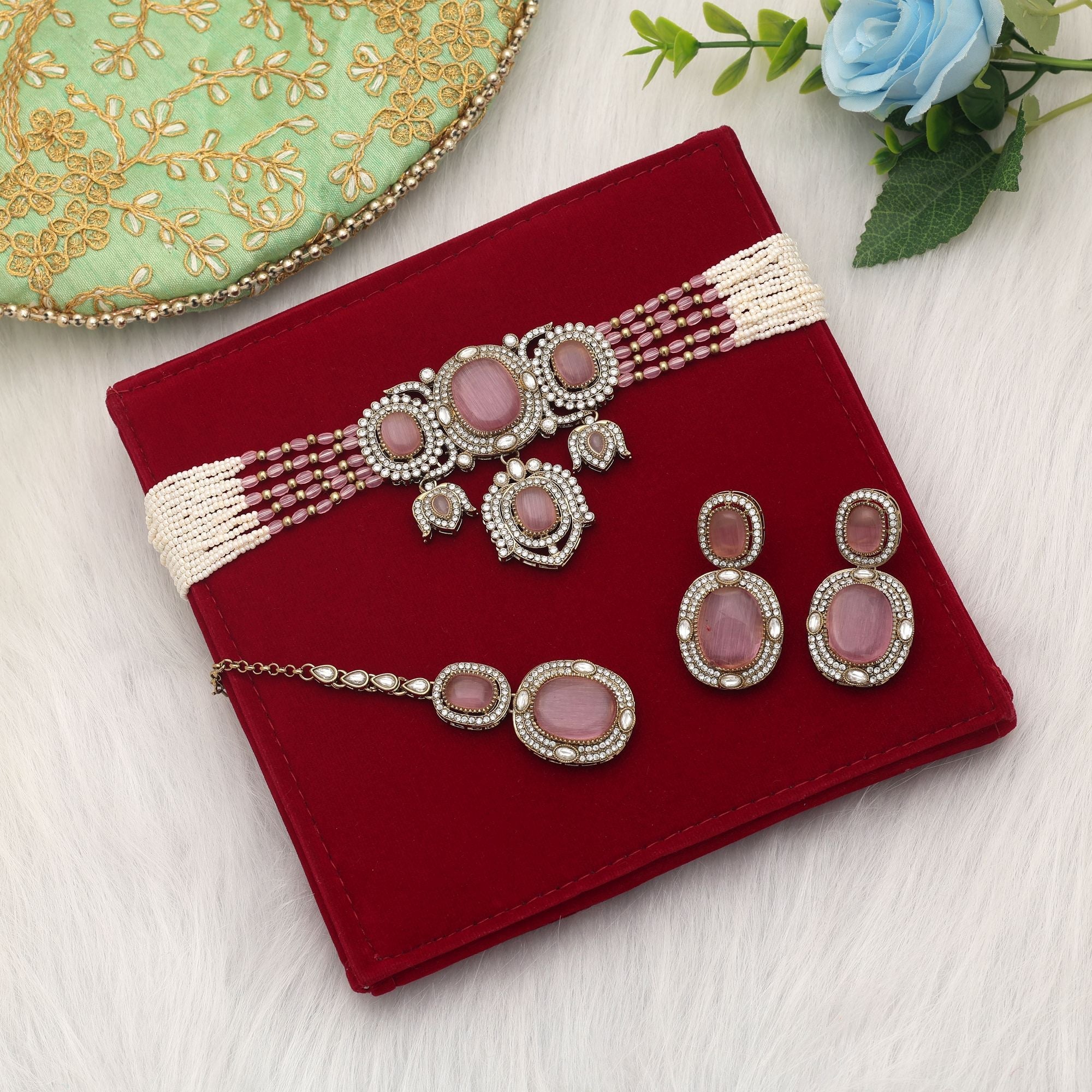 Light Pink Color Choker Kundan Necklace Set