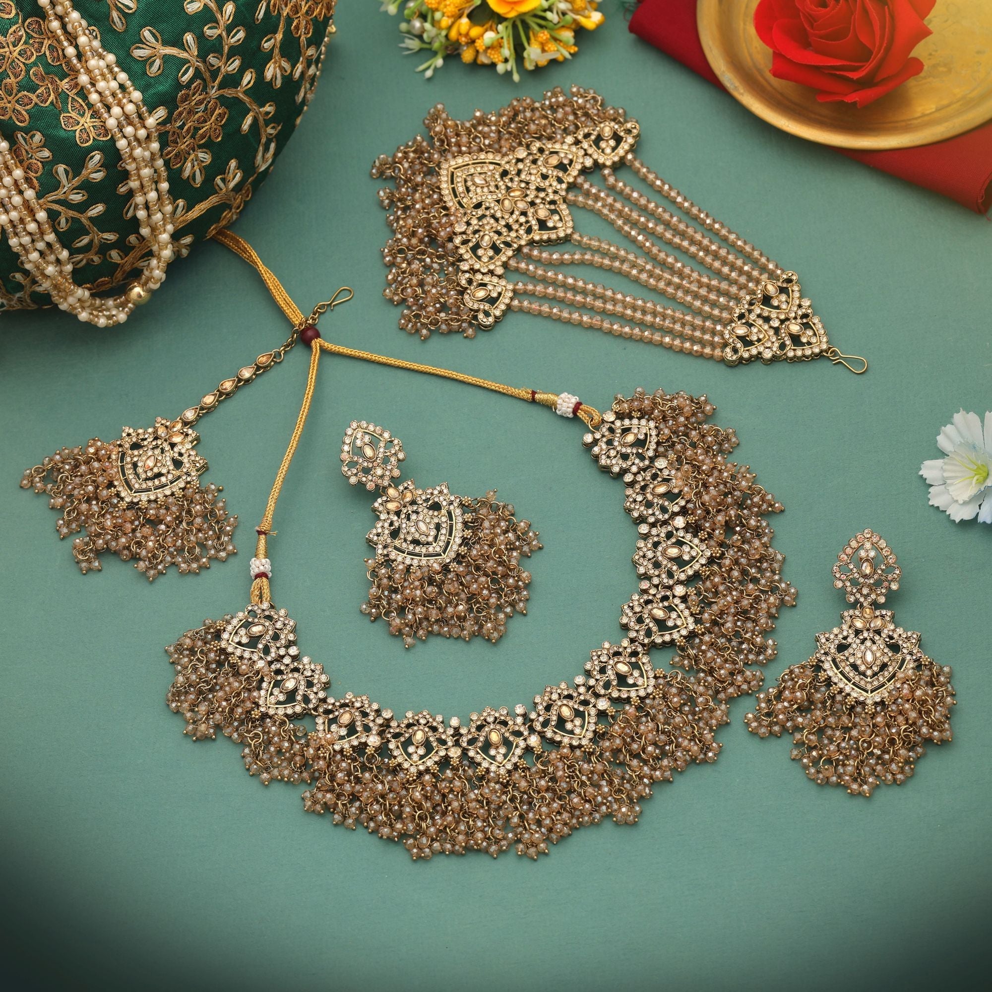 Gold Color Kundan Necklace Set