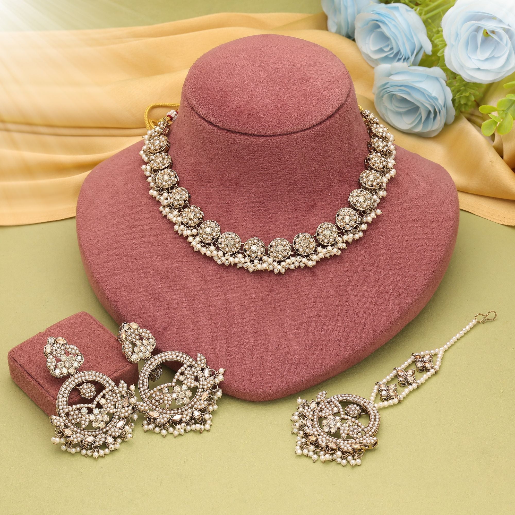 Gold Color Designer Kundan Necklace Set