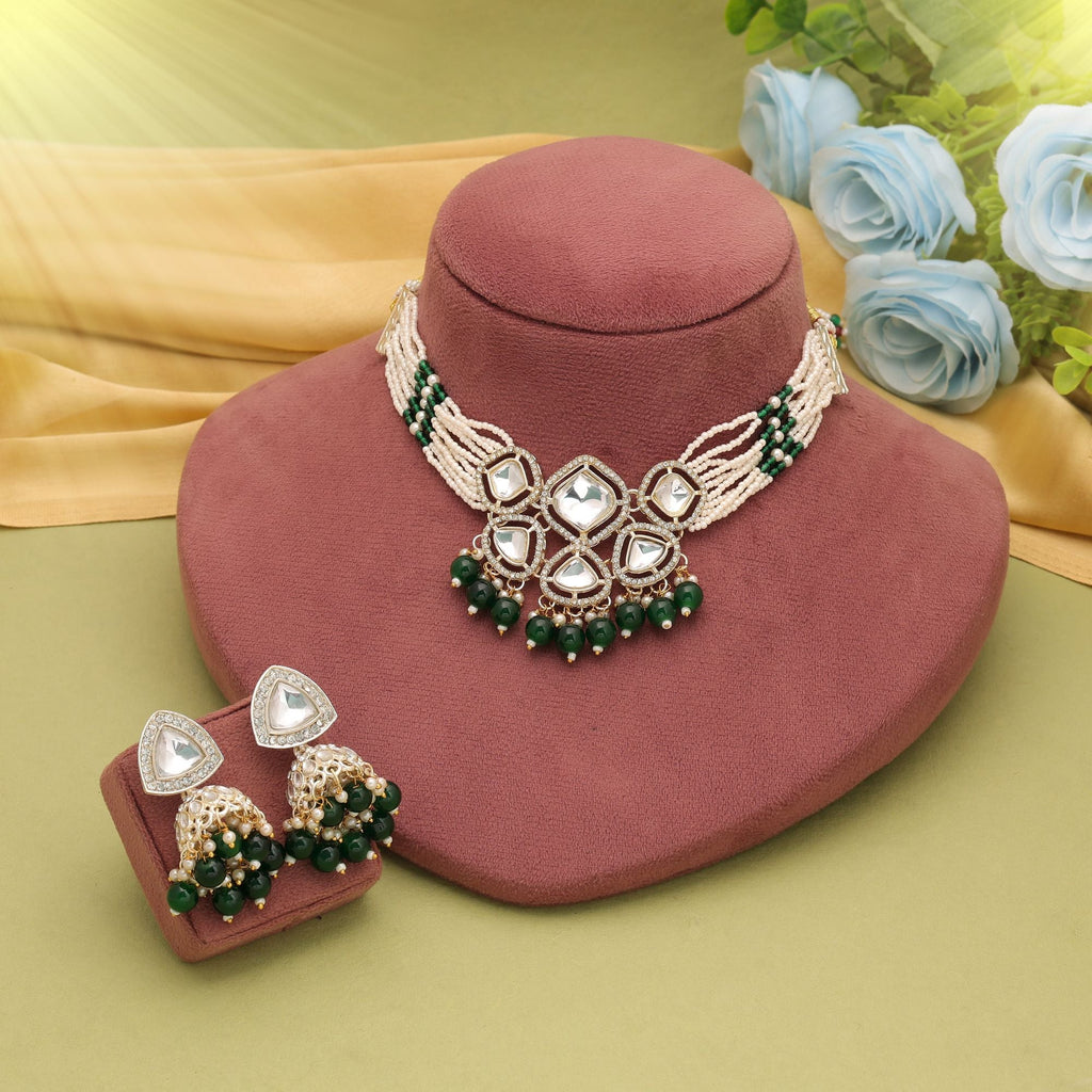 Green Color Antique Choker Kundan Necklace Set