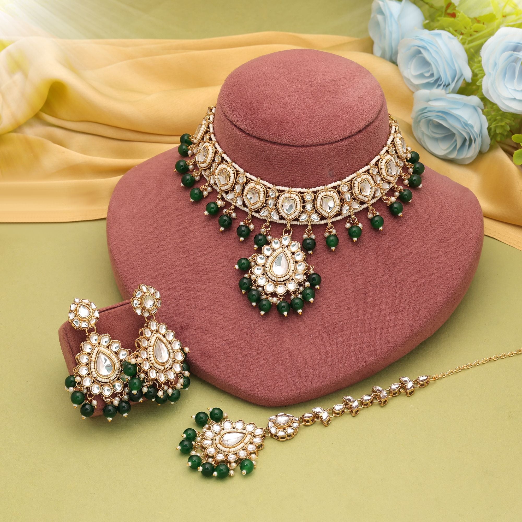Green Color Festive Kundan Necklace Set