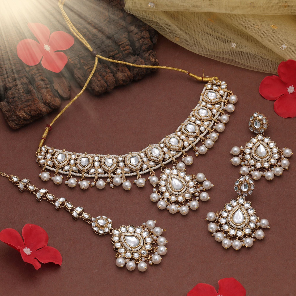 White Color Wedding Kundan Necklace Set