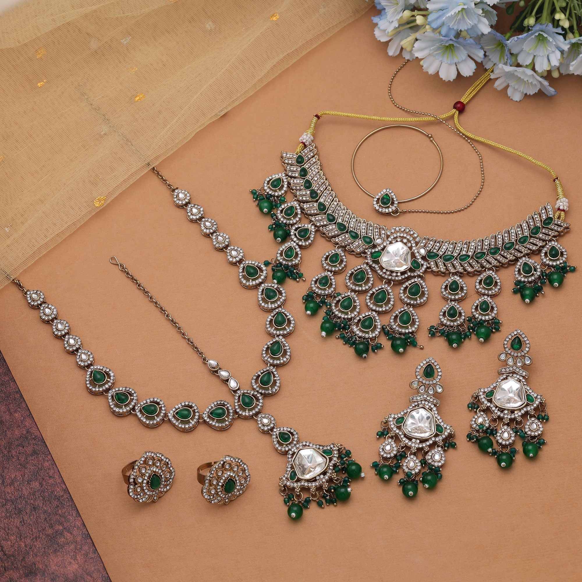 Exquisite Green Kundan Necklace Set
