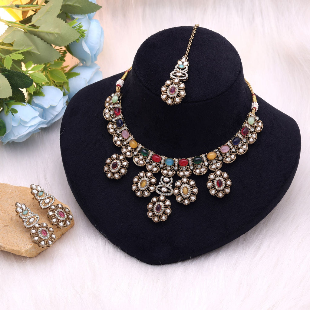Traditional Multi Color Kundan Jewellery Set