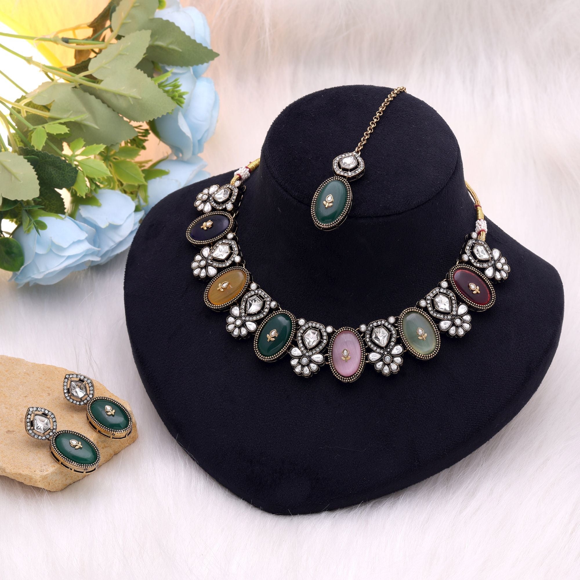 Multi Color Party Wear Kundan Jewellery Set