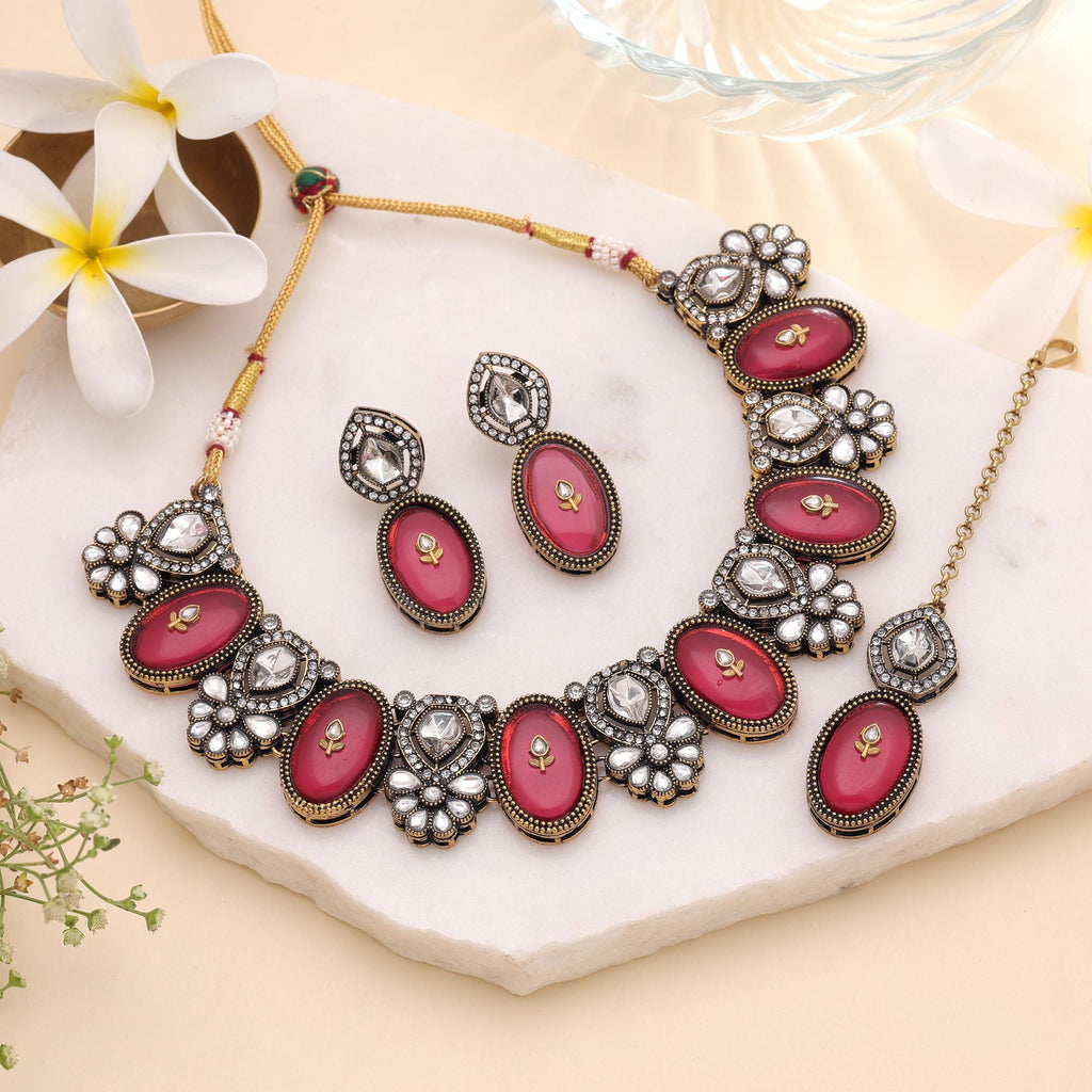 Maroon Color Traditional Kundan Jewellery Set