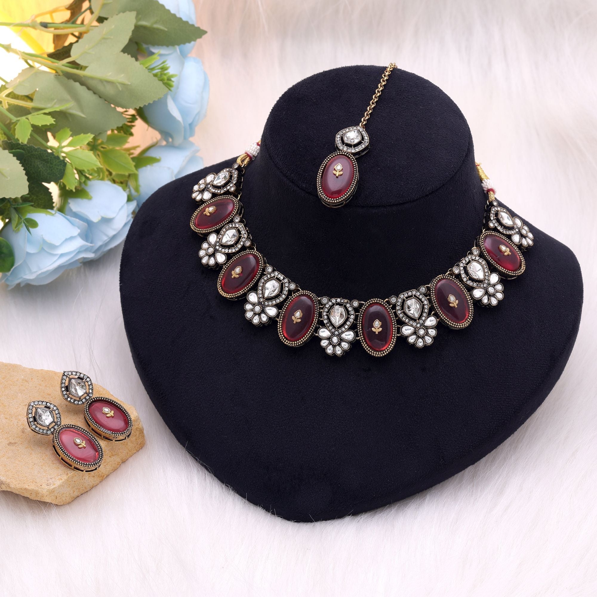 Maroon Color Traditional Kundan Jewellery Set