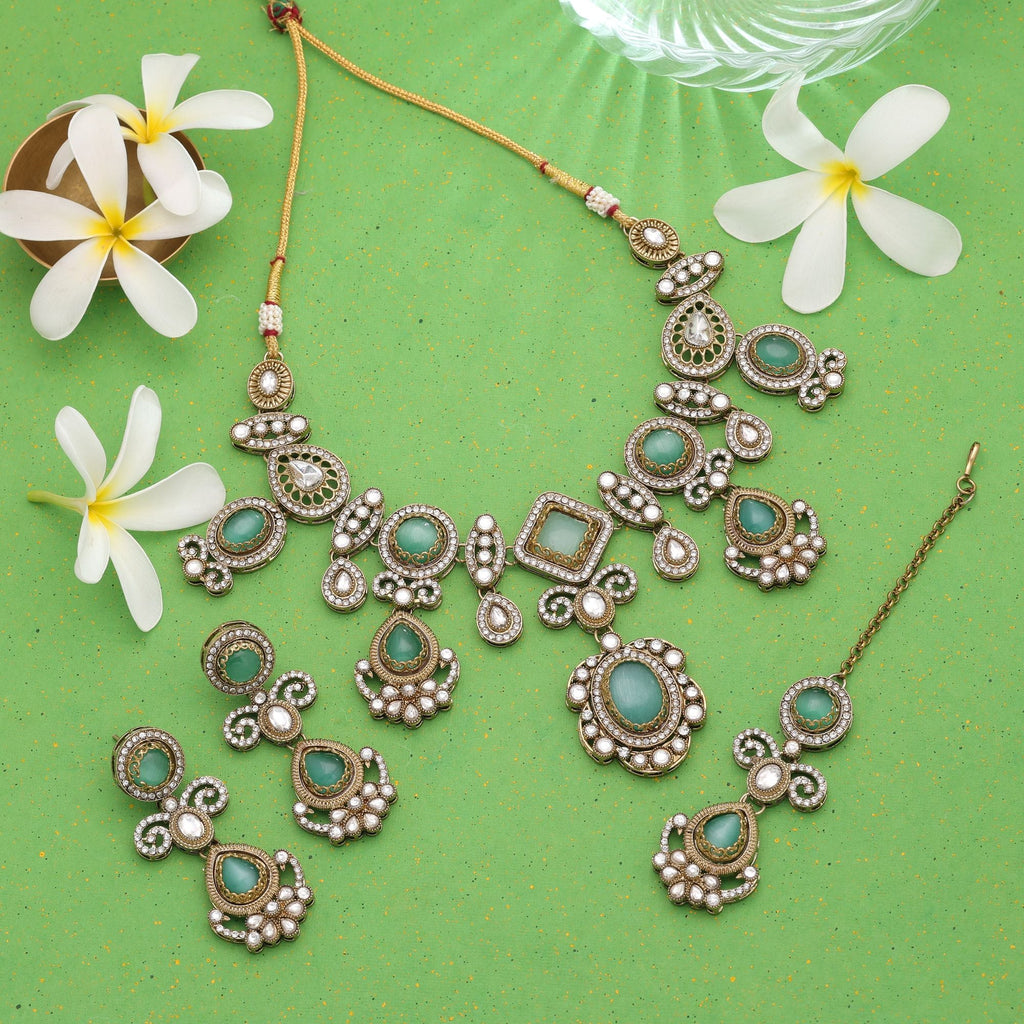 Light Green Color Traditional Kundan Jewellery Set