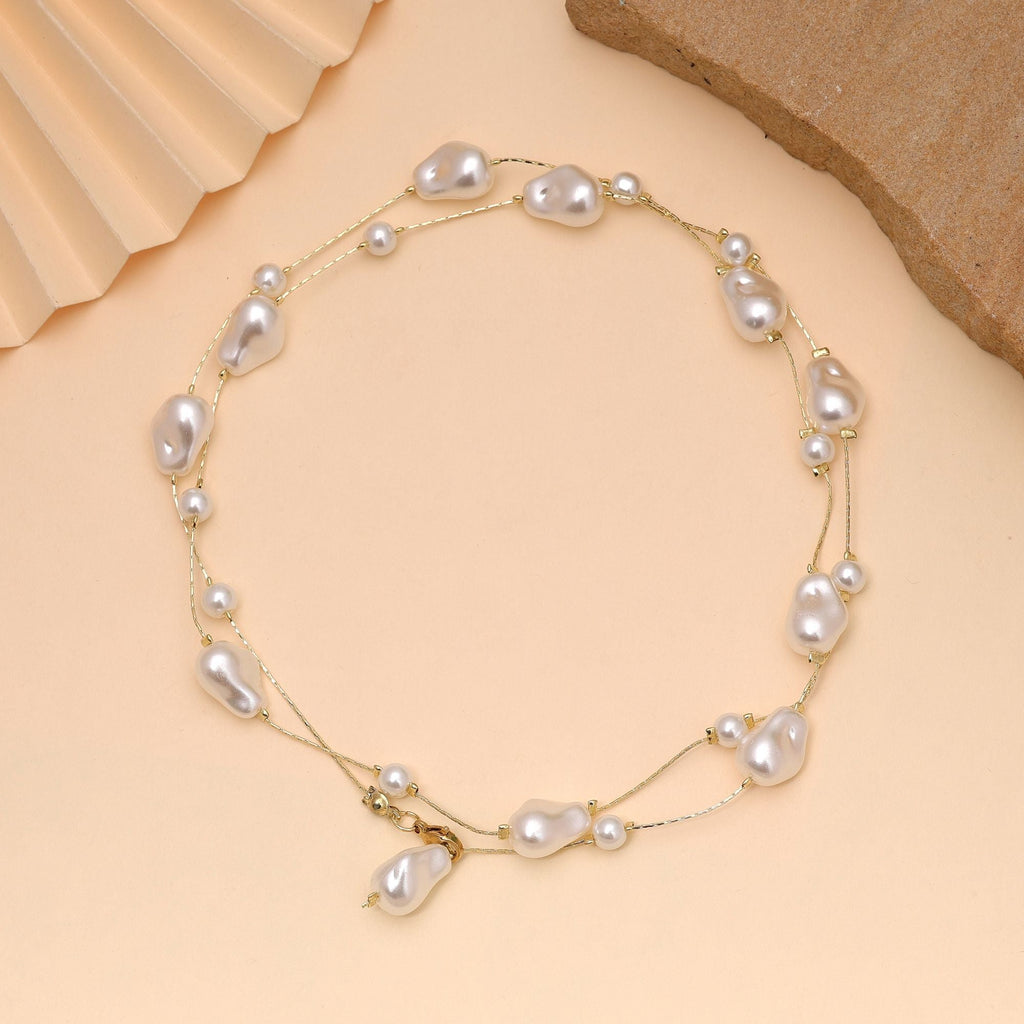 White Color Pearl Mala with Classic Jewelry Style