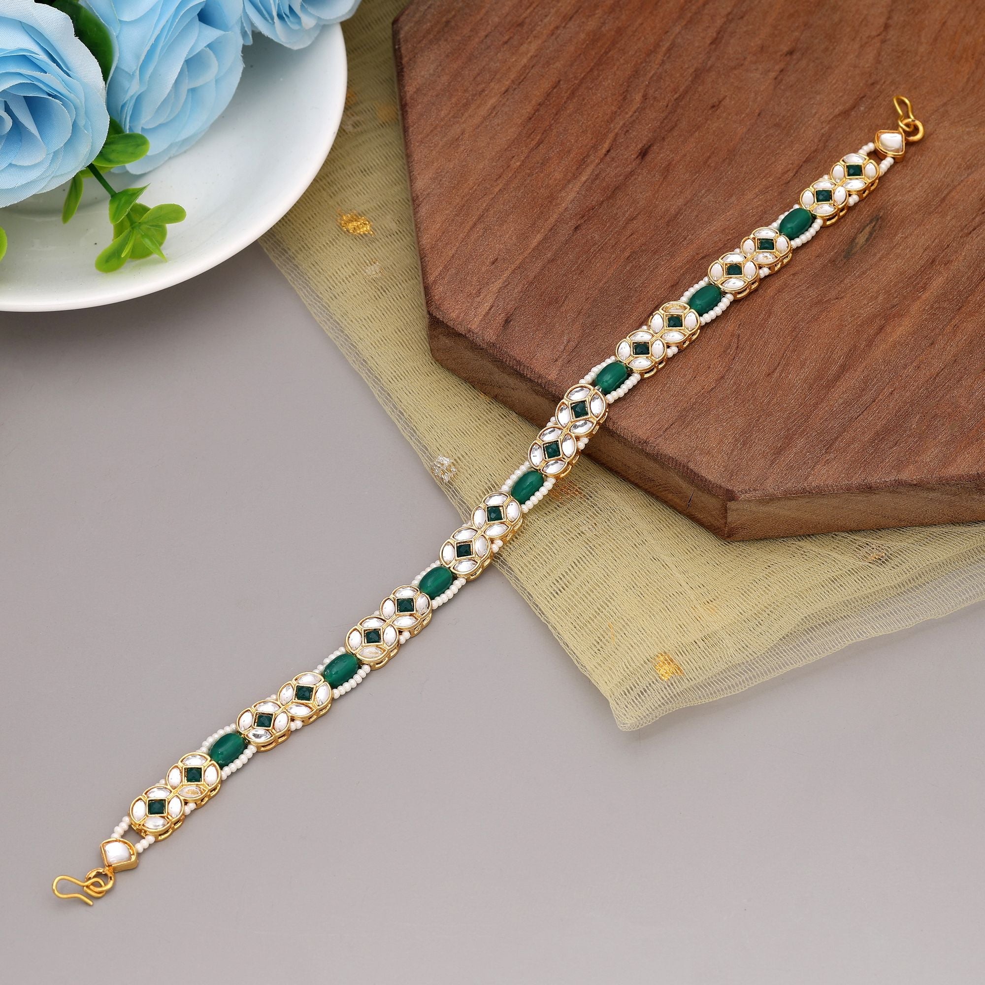 Green & White Kundan Matha Patti